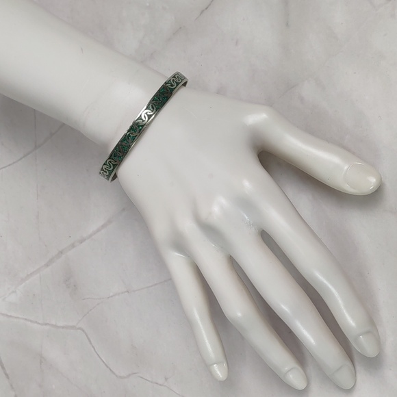 Artisan Crafted Alpaca Silver/Turquoise Inlay Bangle Bracelet - Picture 2 of 6